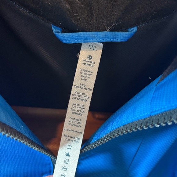 Lululemon Athletica Vibrant Blue Windbreaker - Picture 4 of 4